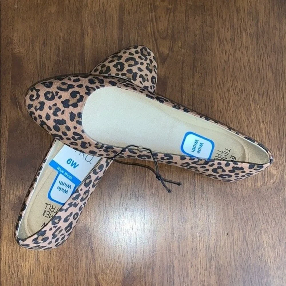 Wide width leopard flats.